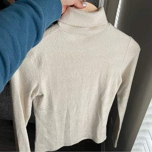 Express cream color basic mock neck/turtleneck sweater